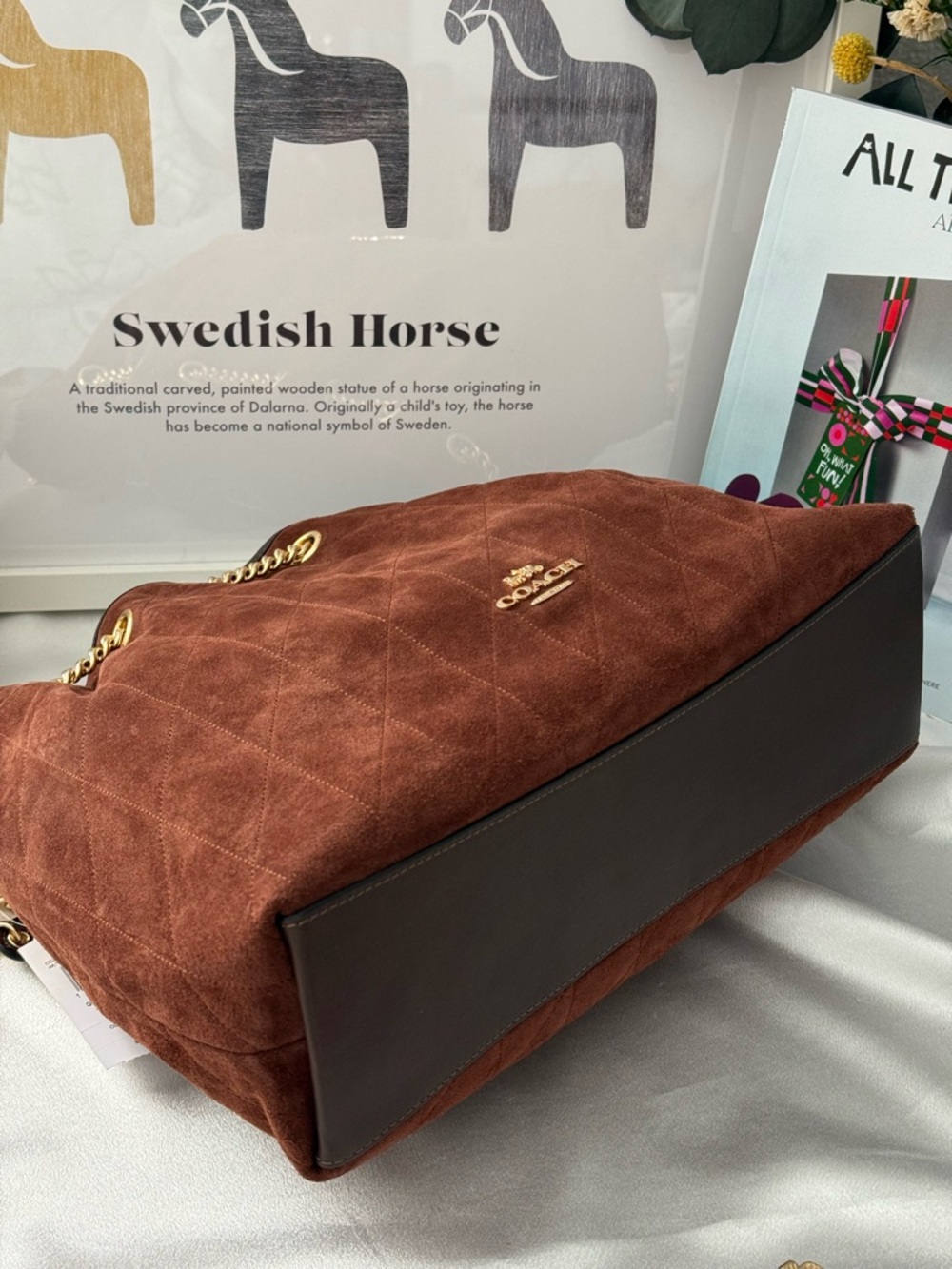 COACH CCZ80 Evelyn Shoulder Bag with Quilting Suede Gold/Vintage Brown/ Mapl WNT - Picture 9 of 13